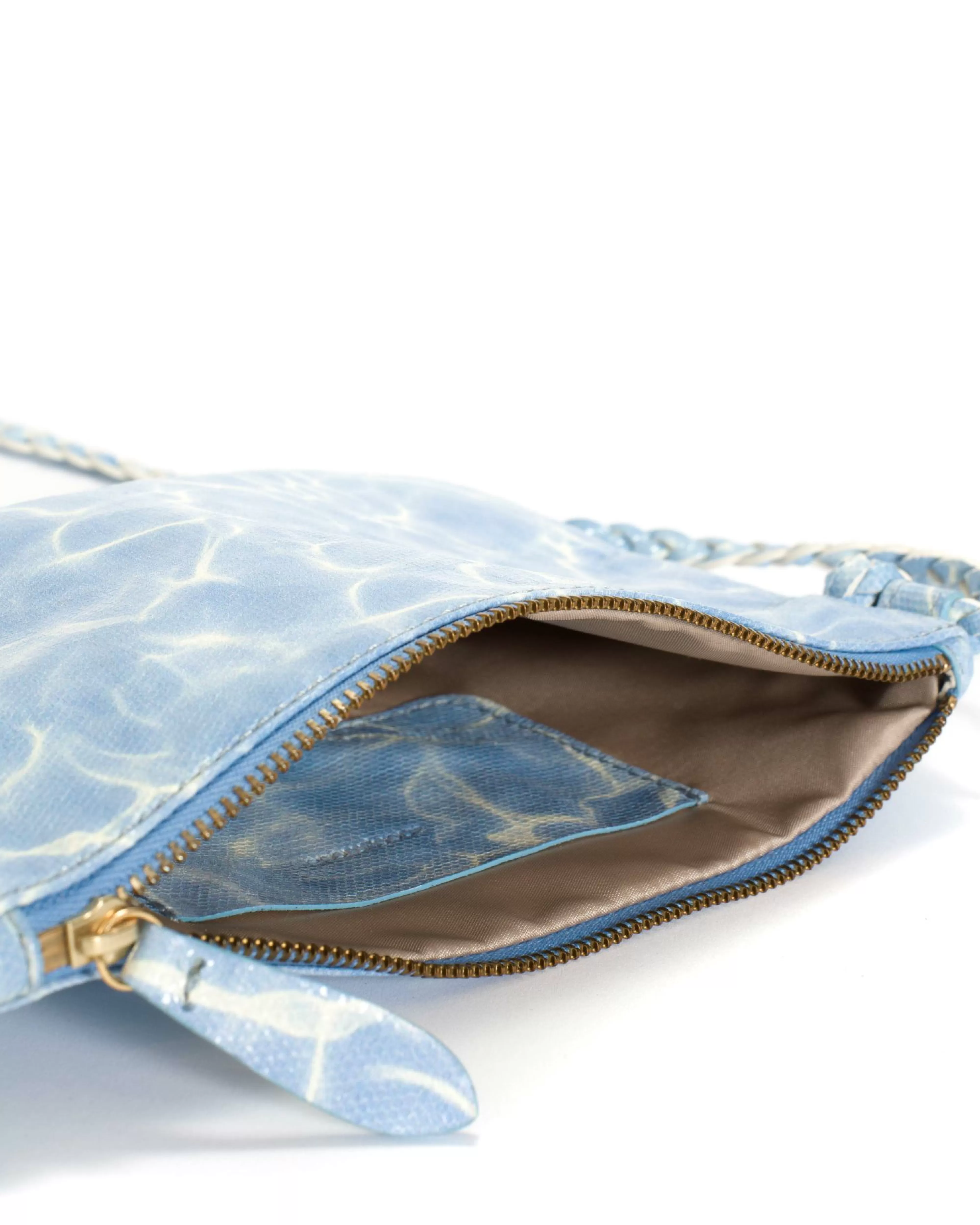 Anonymous Copenhagen Thinna clutch< Handbags