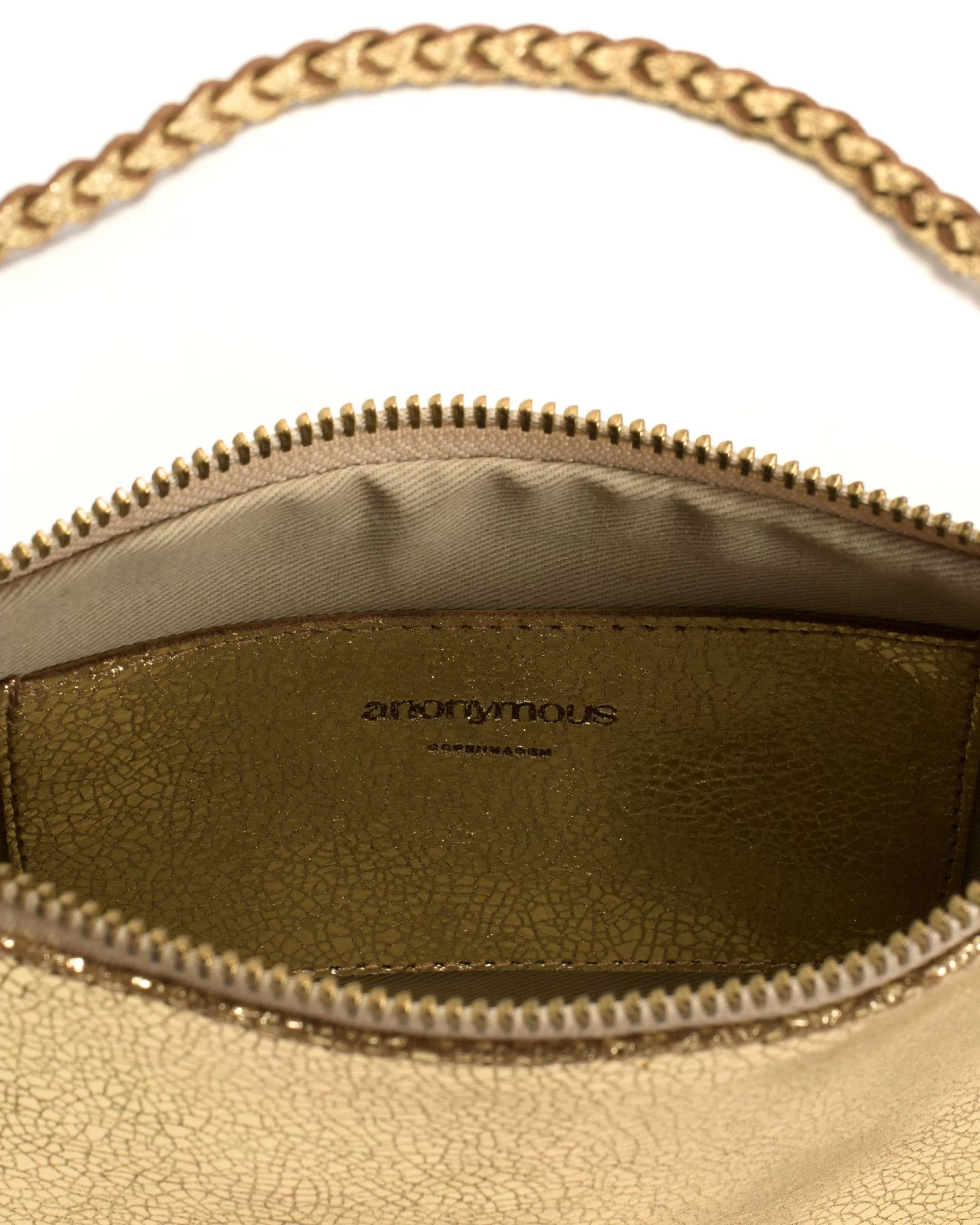 Anonymous Copenhagen Thinna clutch< Handbags