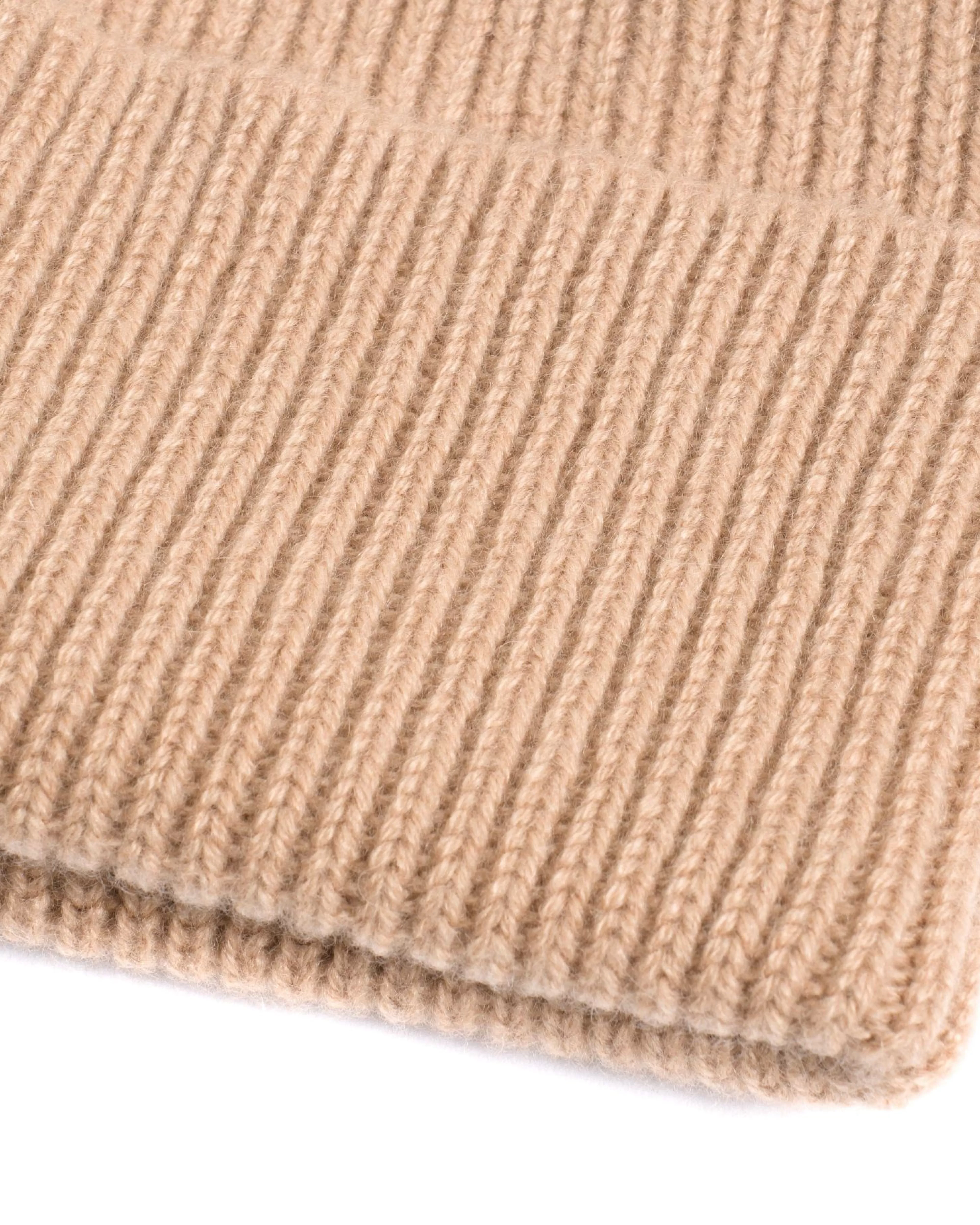 Anonymous Copenhagen Vinni cashmere beanie< Cosy Essentials